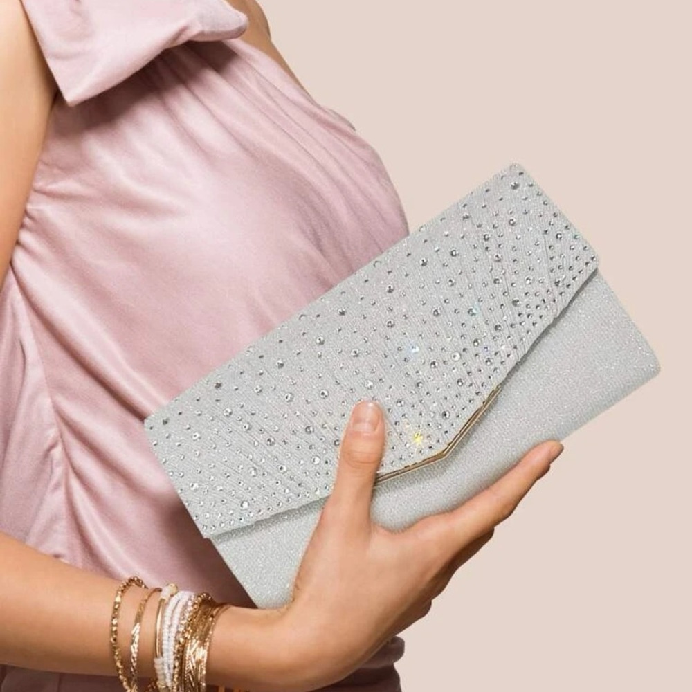 4/$14🦋 Rhinestone Wallet Bag - Picture 2 of 8